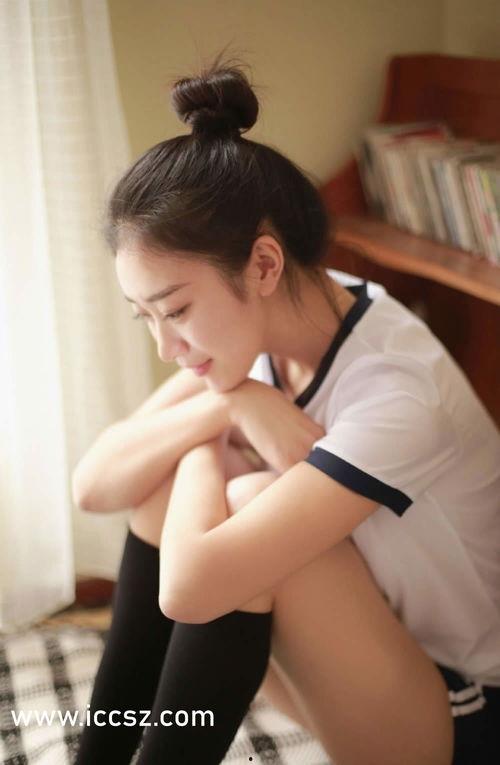 情侣国产在线,国产情侣在线互动,浪漫故事尽在此处